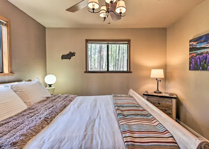 Fireplace, Deck & Grill: Rental! Holiday home *
